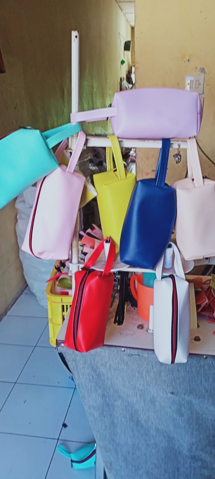 Dompet emas medan 
