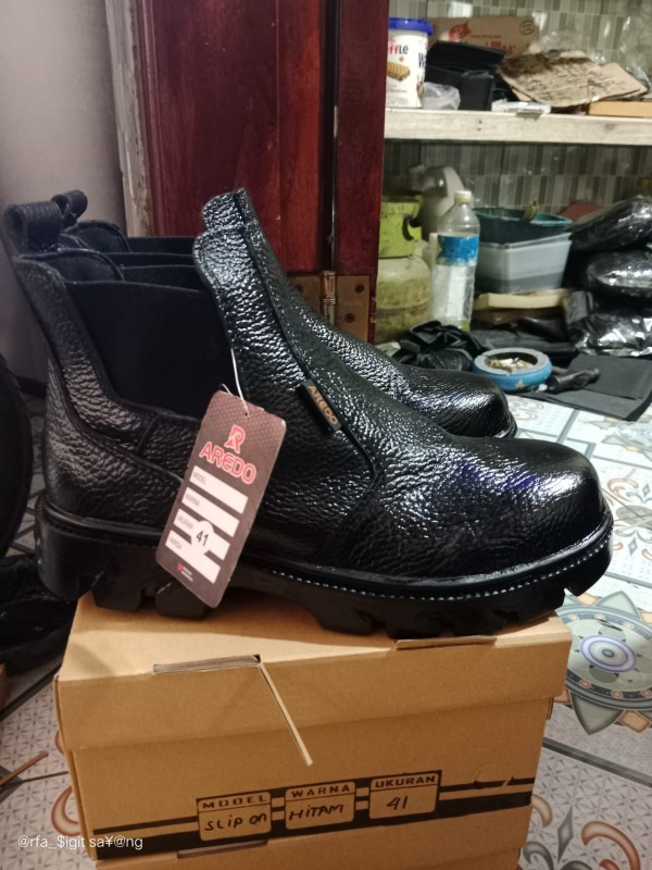 NEMA SHOES