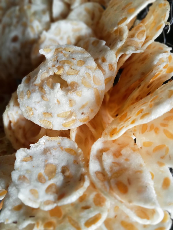 Keripik tempe 3 saudara 