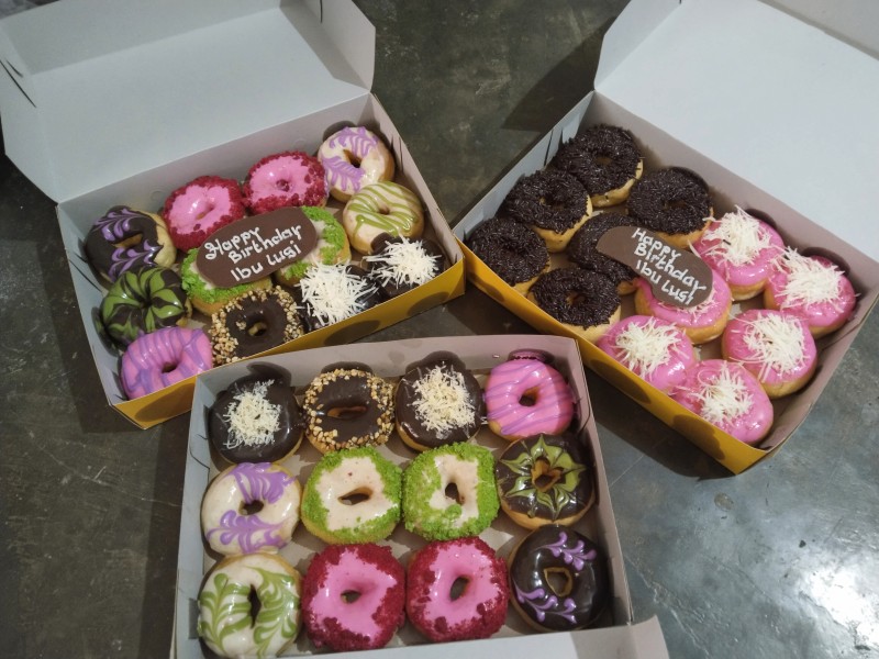 Novi herna cake and cookies