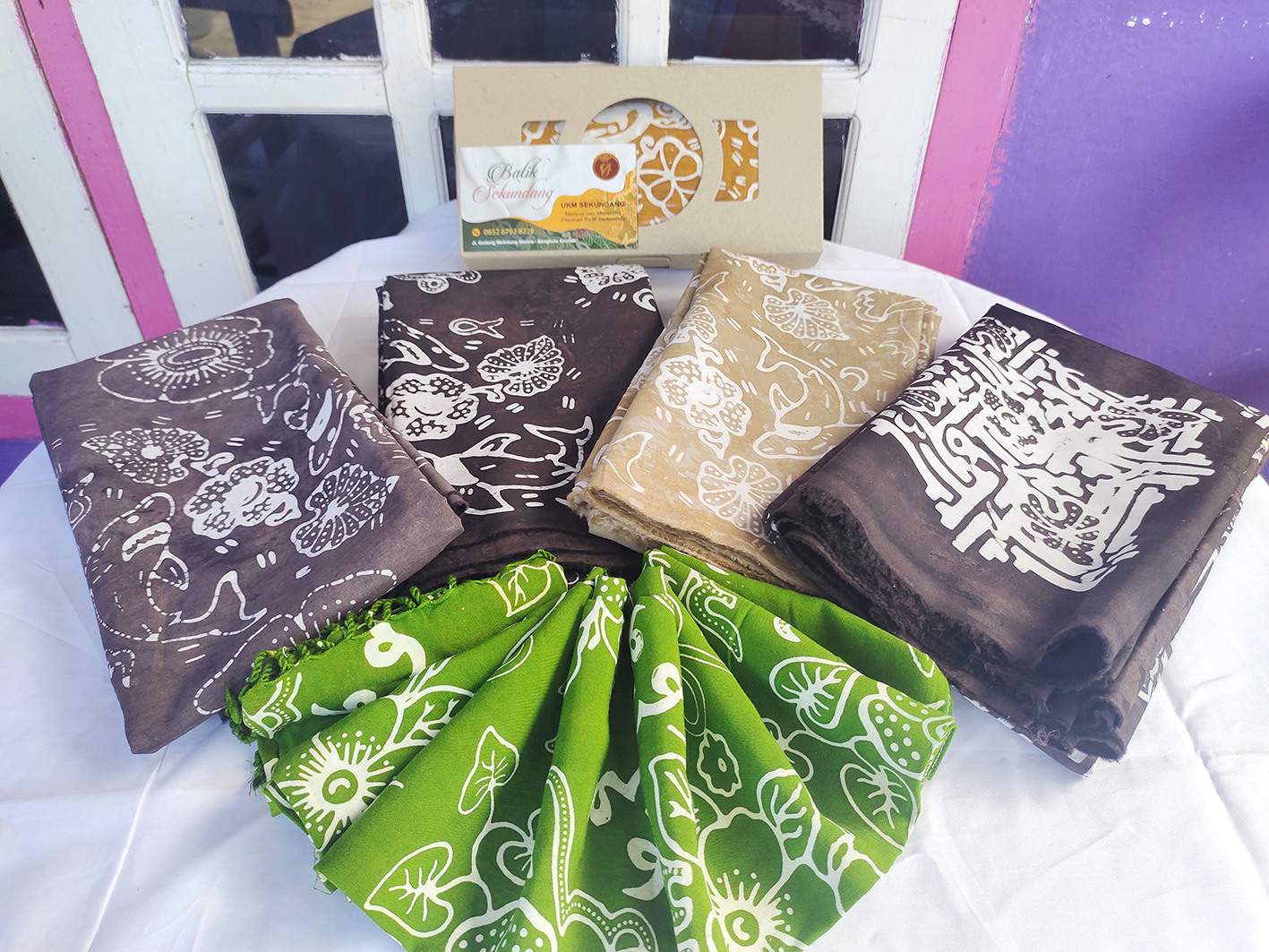 Batik Sekundang