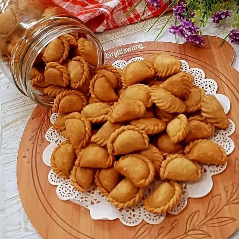 Pury Pandansari Snack & Catering
