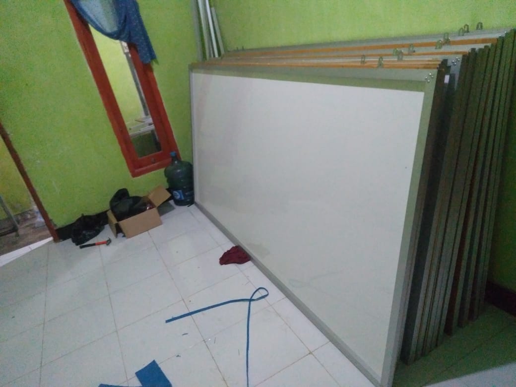 Percetakan Papan Tulis Maju Berkah